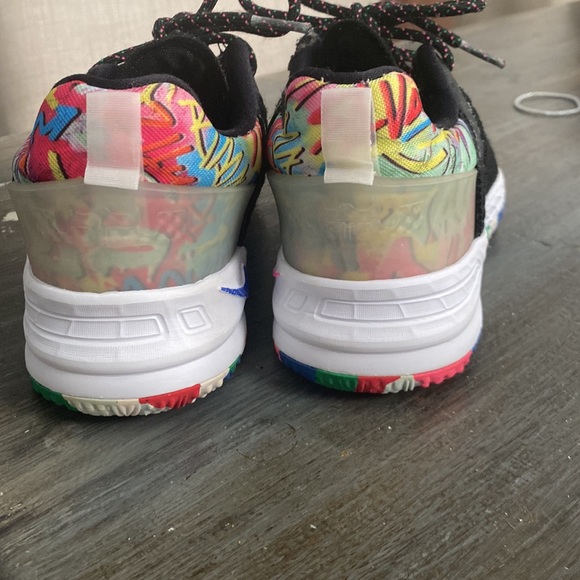 Boys Nike sneakers - Picture 5 of 9